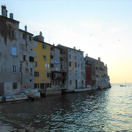 Hébergement de vacances Casa Mandula *