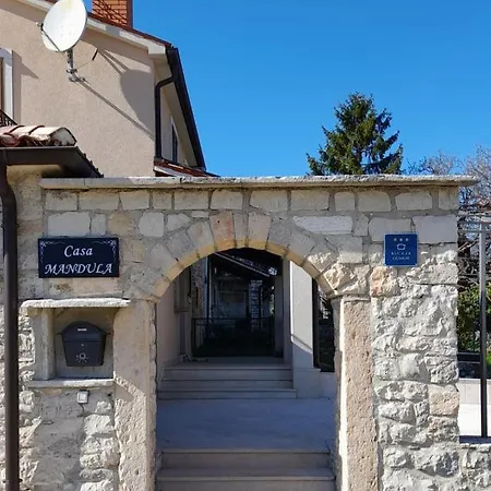 Casa Mandula